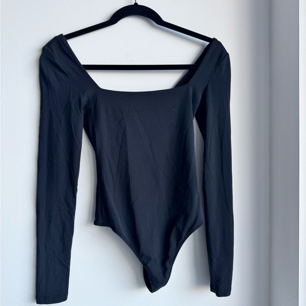 Aritzia Babaton Classic Black Long Sleeve Bodysuit- XS